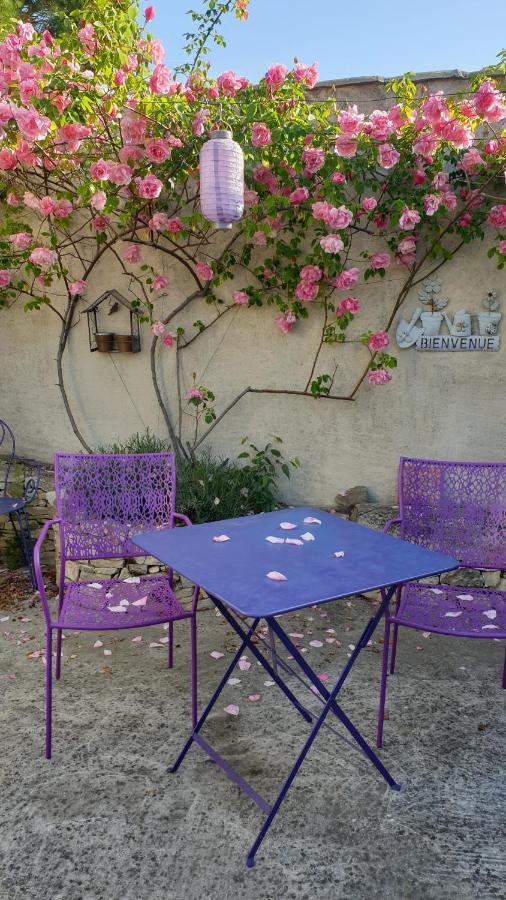 Pause couleur Lavandula Roussas Extérieur photo